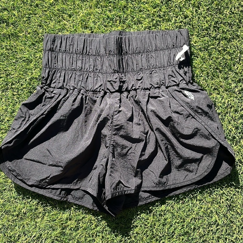 NWT FREE PEOPLE The Way Home Shorts! - Picture 7 of 8
